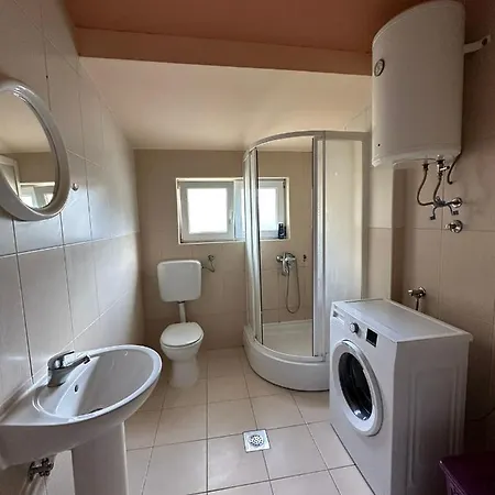 Nina Apartment