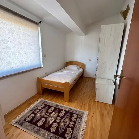 Nina Apartment